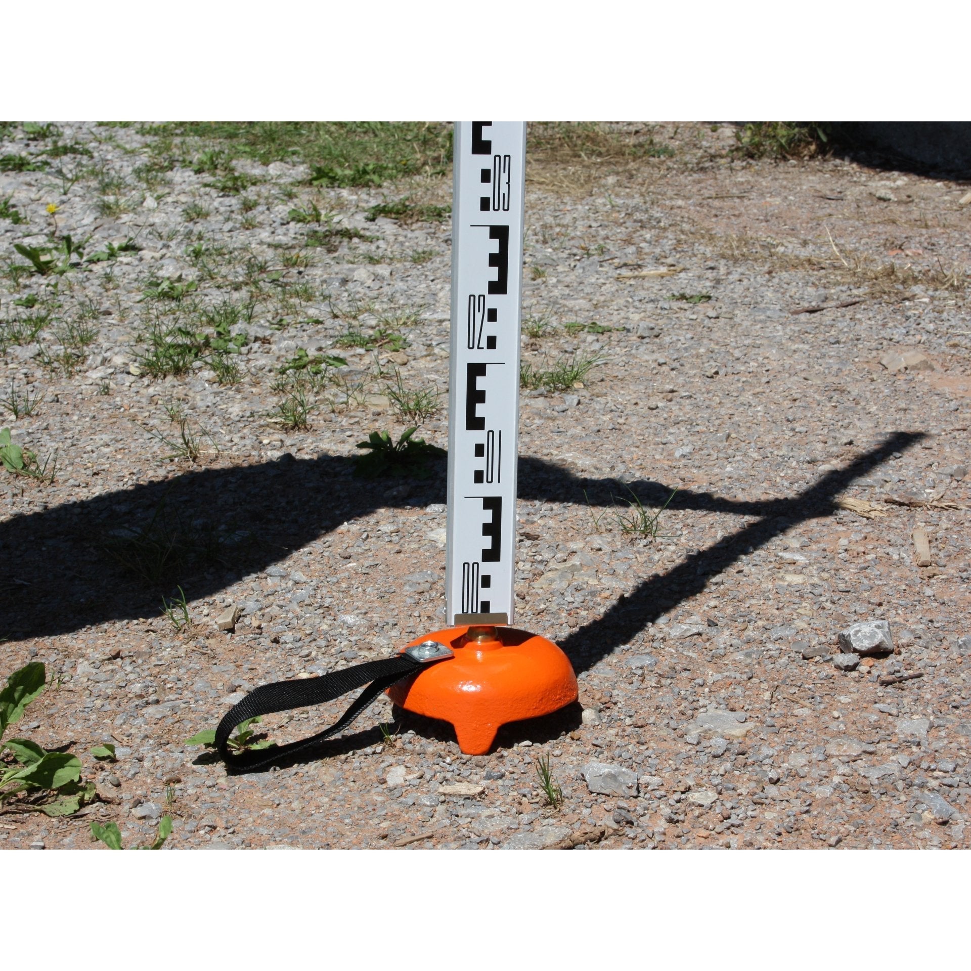 NESTLE Bodenplatte, ohne Spitzen - BauForst24