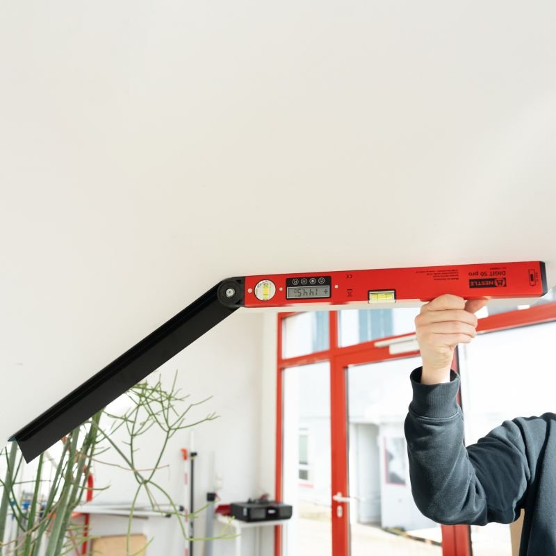 NESTLE DIGIT 50 pro - Digitaler Winkel - & Neigungsmesser & Wasserwaage - BauForst24