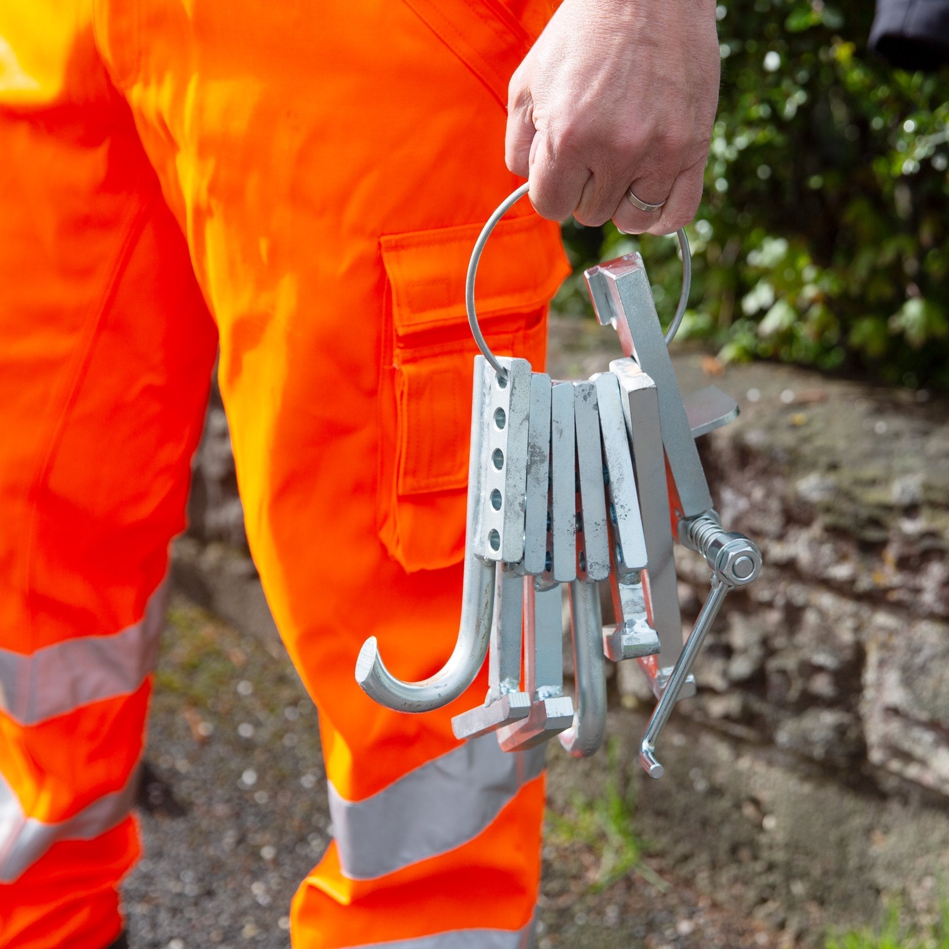 NESTLE Hakenset für Kanaldeckelheber - BauForst24