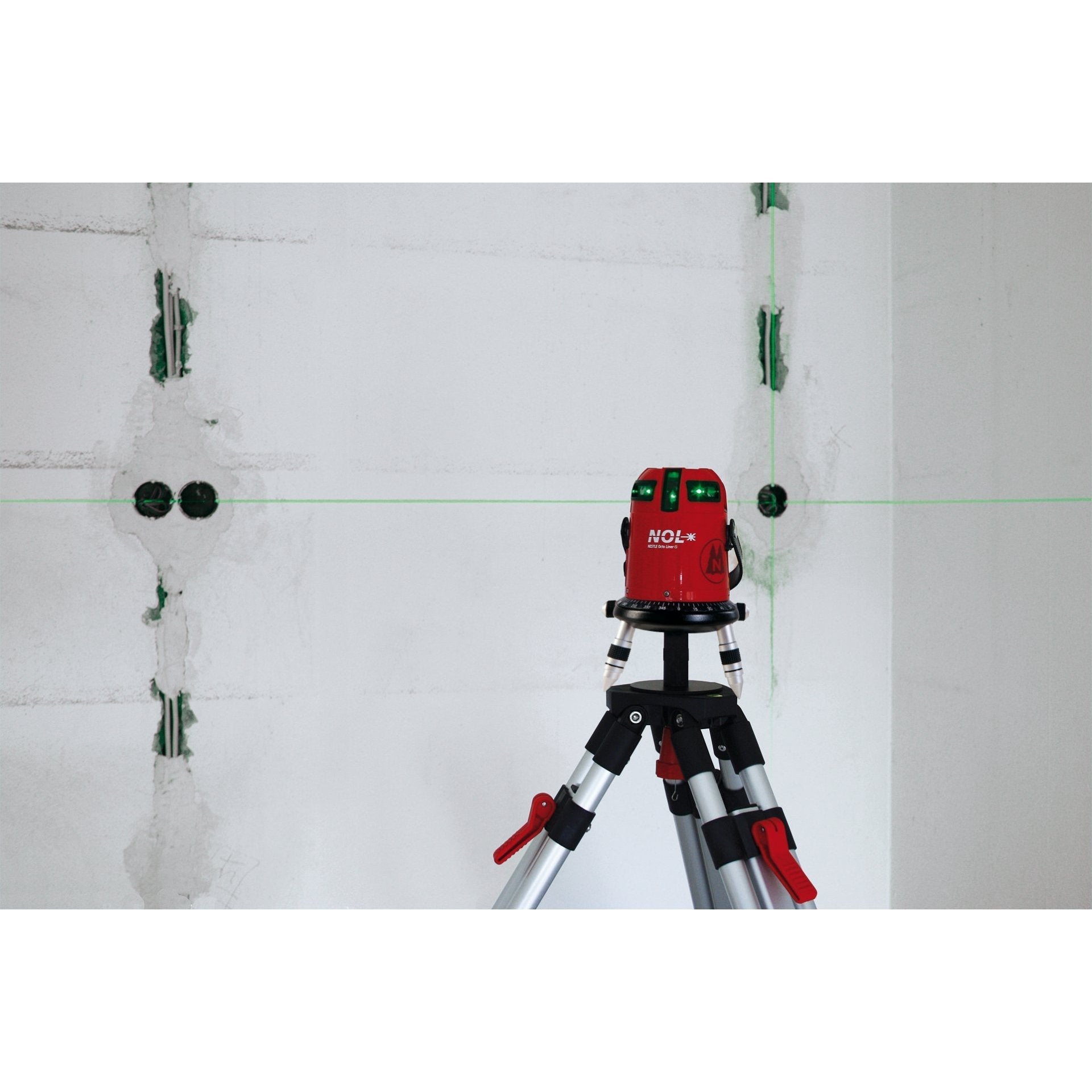 NESTLE Octoliner G mit grünem Laserstrahl - BauForst24