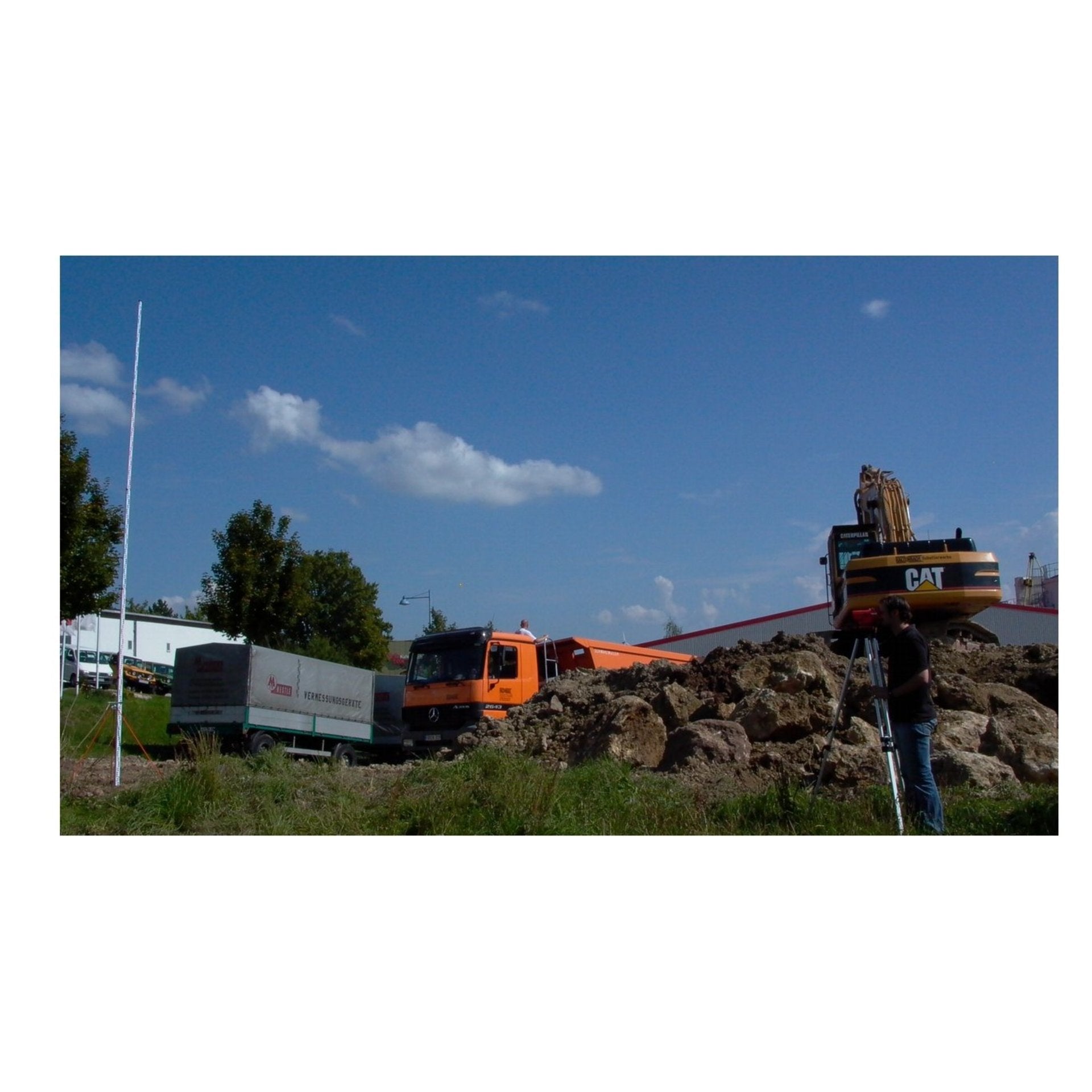 NESTLE Teleskopnivelliermeter 4 m, E - Teilung - BauForst24